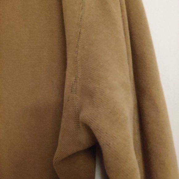 Tommy Bahama mens crewneck reversible tobacco gold and grey sweater - Picture 12 of 14